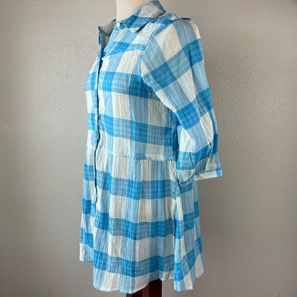NWT Love Fire Button Down Blue and White Top Size M - Picture 3 of 8
